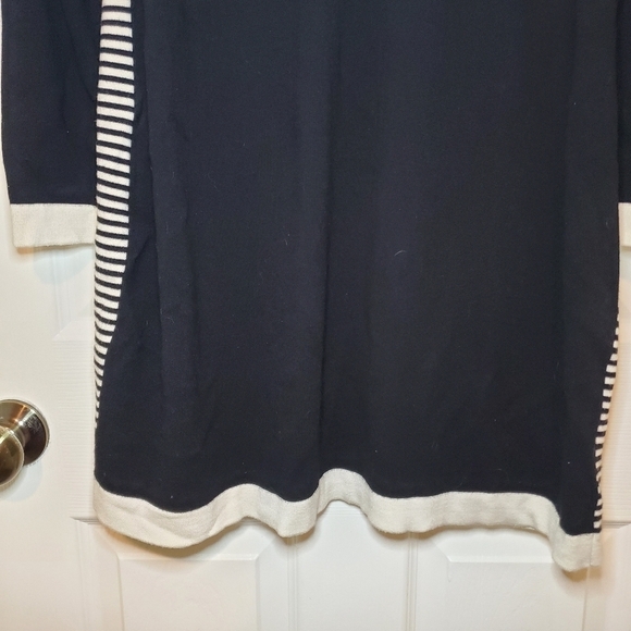 Talbots Women's Black and White Cardigan Stripe Sz XLP - Picture 6 of 9